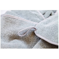 Okrycie kąpielowe BAMBOO  z kapturkiem BOHO RÓŻOWE szary ręcznik kąpielowy 100x100 cm Infantilo