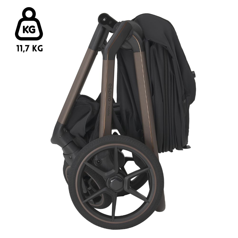 Niska waga zestawu z gondolą – tylko 11,7 kg.