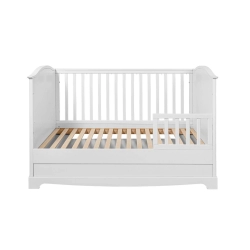 Bellamy ROYAL Timeless White łóżeczko dziecięce 70/140 cm z szufladą i funkcją tapczanika, sofy