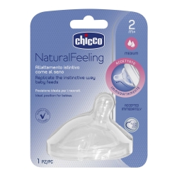 Smoczek silikonowy do butelki Chicco Natural Feeling poziom 2m+ o średnim przepływie