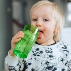 Kubek treningowy dla dziecka Reflo Smart Cup nietłukący zielony