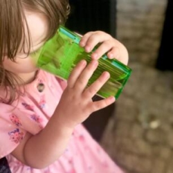 Kubek treningowy dla dziecka Reflo Smart Cup nietłukący zielony