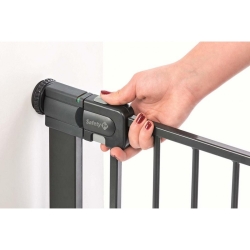 Safety 1st Bramka zabezpieczająca schody Easy Close Metal Black metalowa wysokość 73 cm szerokość 73-80 cm
