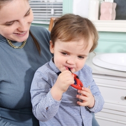 Mombella Szczoteczka Treningowa Biedronka Dori 10-12 miesięcy